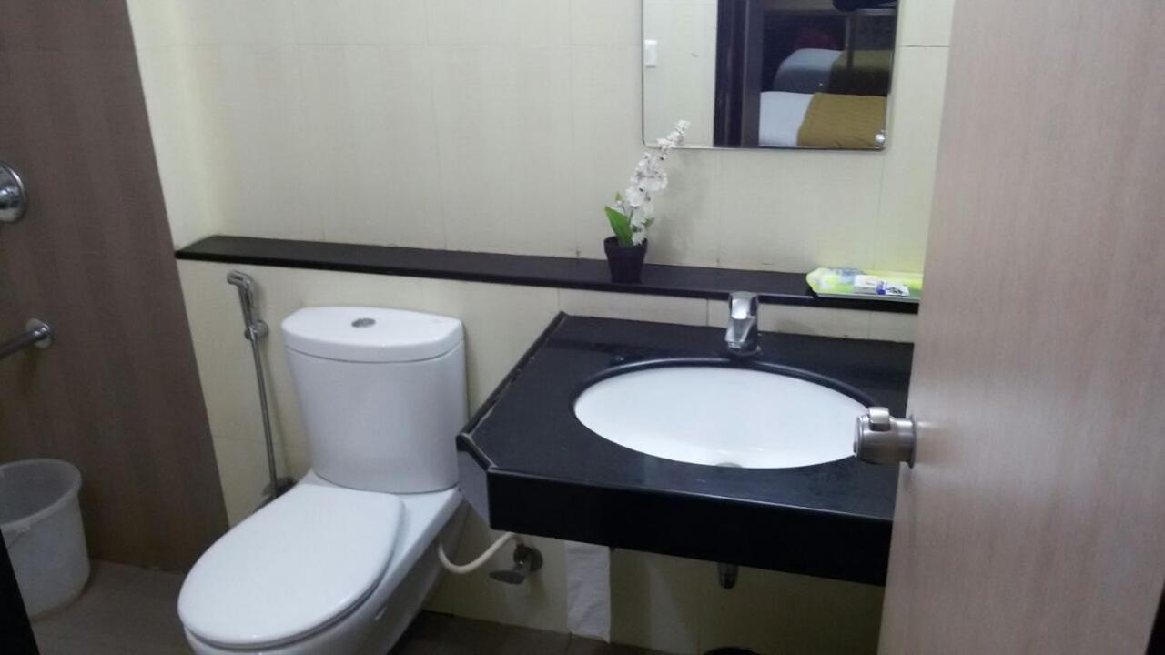 Royal Service Apatment Pimpri-Chinchwad Exterior foto
